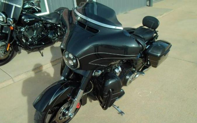 2017 Harley-Davidson® FLHXSE STREET GLIDE SPECIAL CV