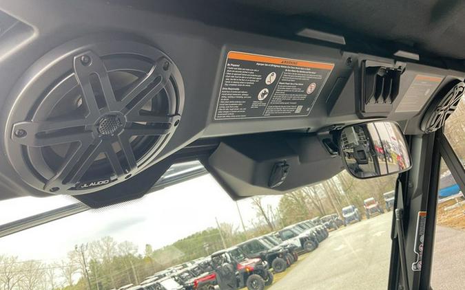 2026 Can-Am Defender Limited HD11 Desert Tan & Carbon Black