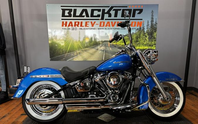 2018 Harley-Davidson® Deluxe ELECTRIC BLUE W/PINSTRIPE