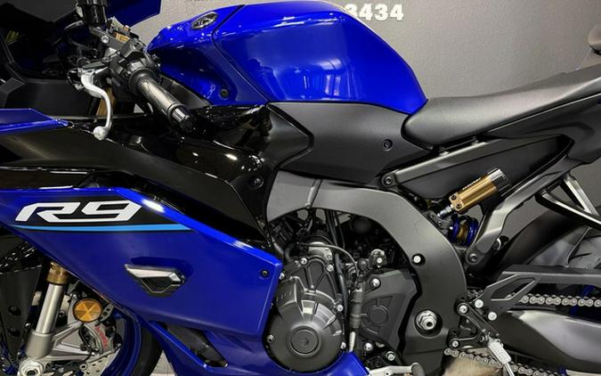 2027 Yamaha YZF R9