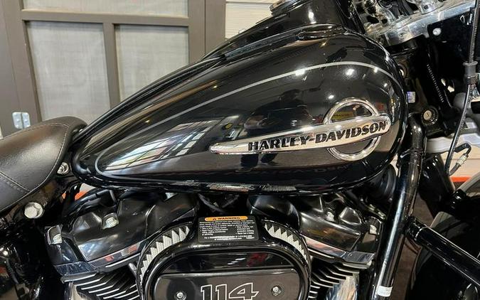 2020 Harley-Davidson® FLHCS - Heritage Classic 114