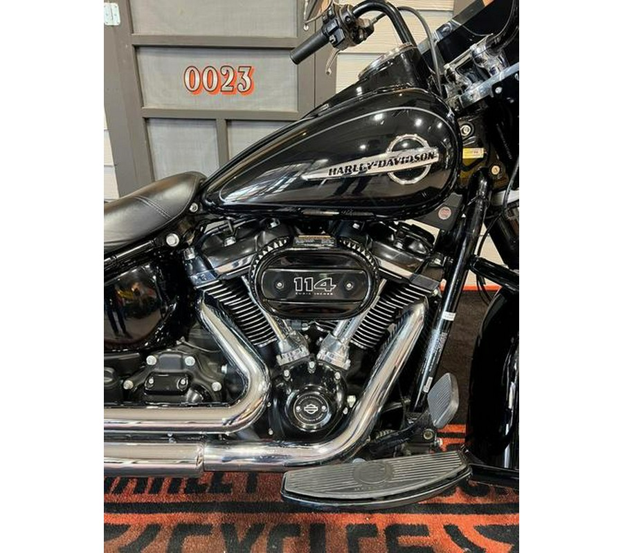 2020 Harley-Davidson® FLHCS - Heritage Classic 114