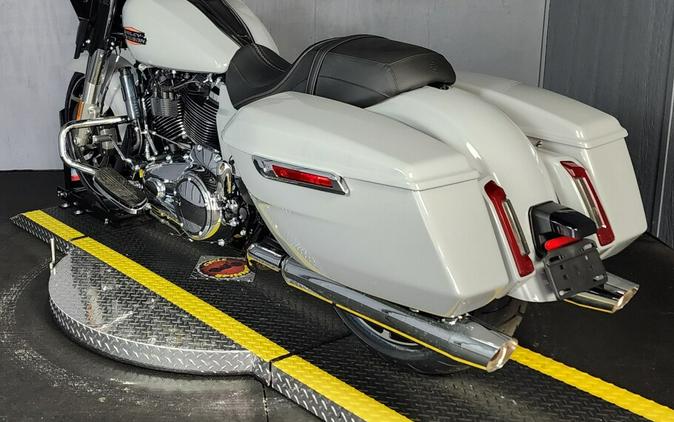 2024 Harley-Davidson Street Glide® FLHX BILLIARD GRAY