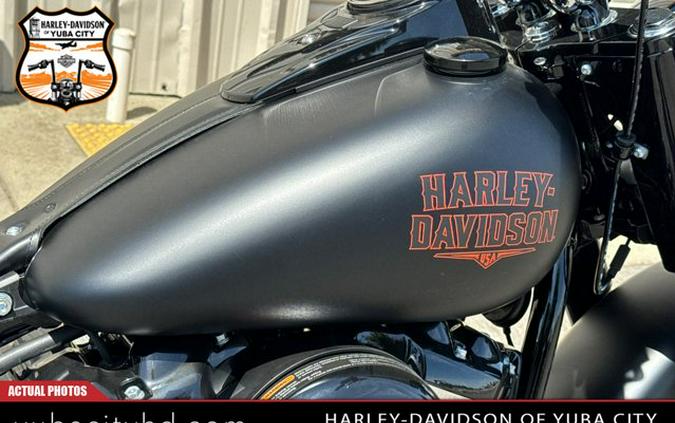 2026 Harley-Davidson FLHD