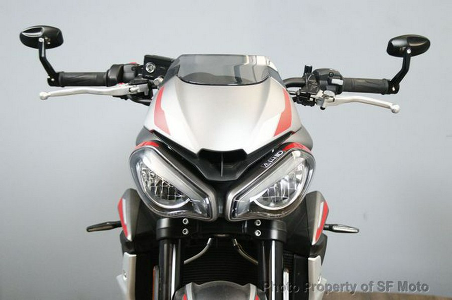 2022 Triumph Street Triple R STD/Low