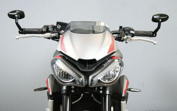 2022 Triumph Street Triple R STD/Low
