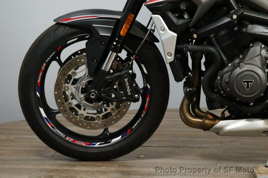 2022 Triumph Street Triple R STD/Low