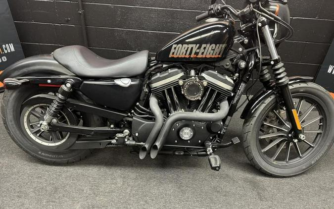 2015 Harley-Davidson® XL883N - Sportster® Iron 883™