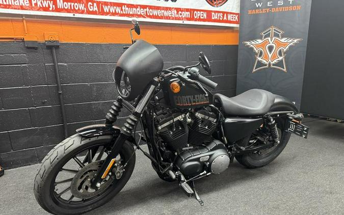 2015 Harley-Davidson® XL883N - Sportster® Iron 883™