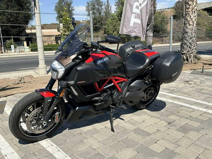 2015 Ducati Diavel Carbon