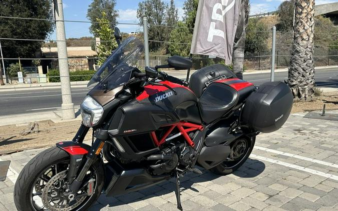 2015 Ducati Diavel Carbon