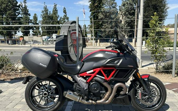 2015 Ducati Diavel Carbon