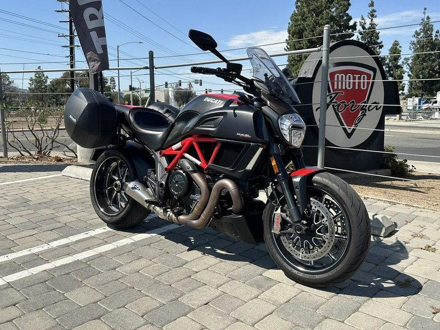 2015 Ducati Diavel Carbon