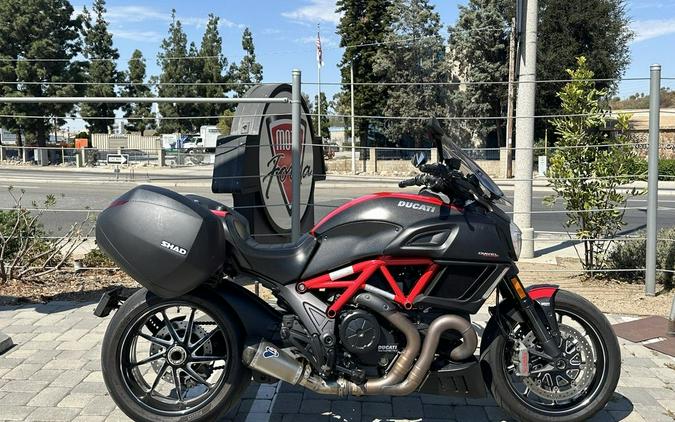 2015 Ducati Diavel Carbon