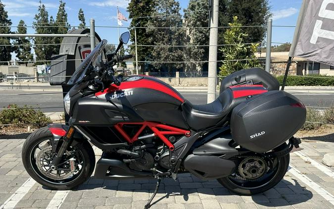 2015 Ducati Diavel Carbon