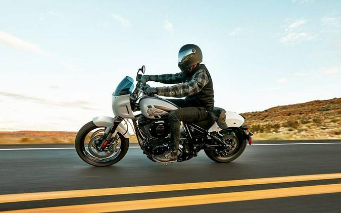 2025 Indian Motorcycle SPORT CHIEF, CASCADE GREEN METALLIC, 49S Base