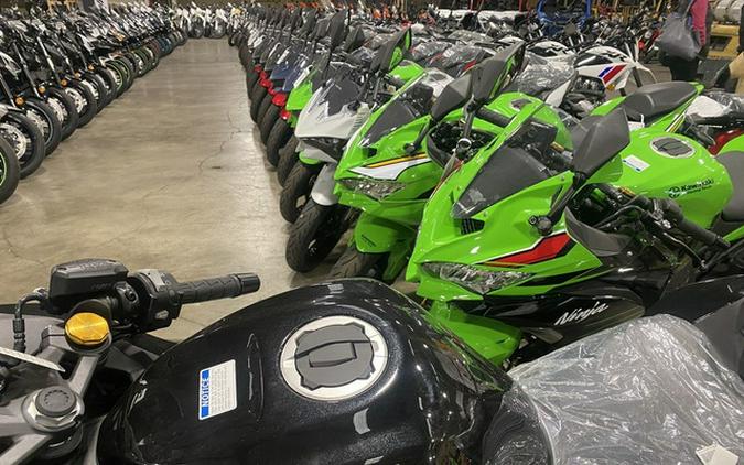 2026 Kawasaki Ninja ZX-4R ABS
