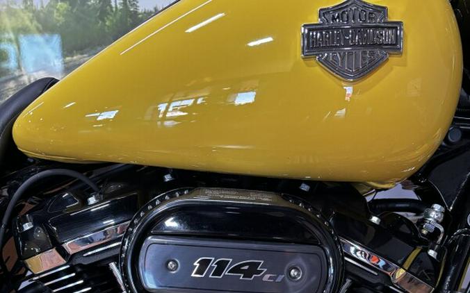 2023 Harley-Davidson® Road King® Special INDUSTRIAL YLW