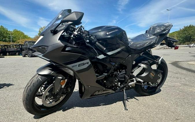 2026 Kawasaki Ninja® ZX™-6R Base