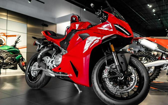2026 Ducati PANIGALE V2