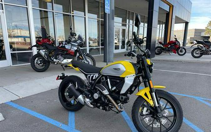 2024 Ducati Scrambler Icon