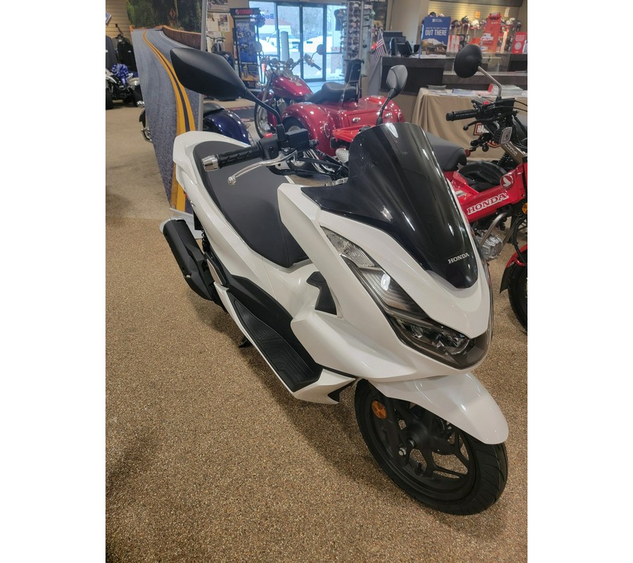 2022 Honda PCX150 ABS