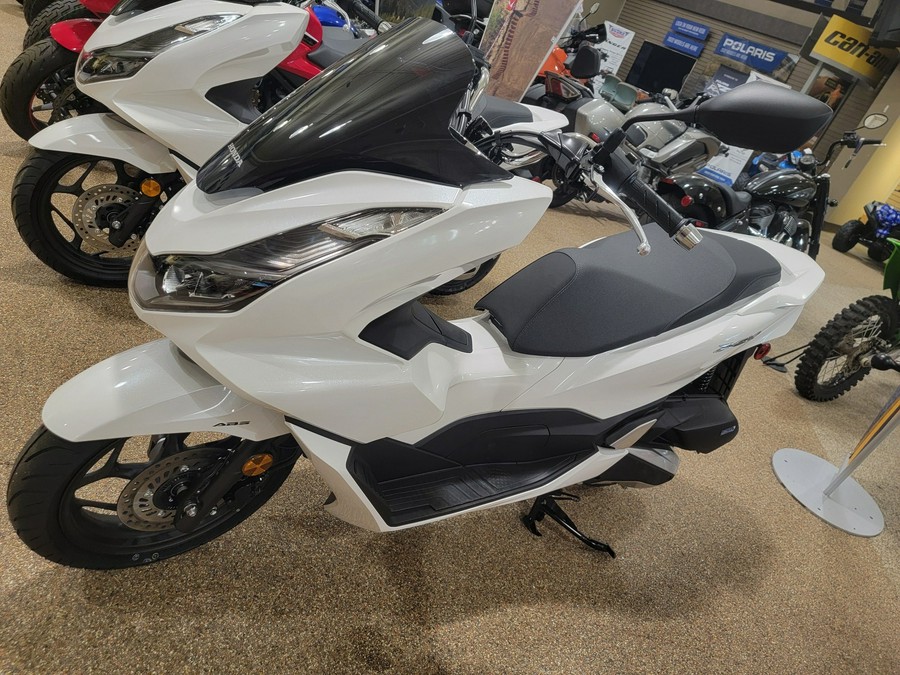 2022 Honda PCX150 ABS