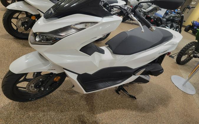 2022 Honda PCX150 ABS