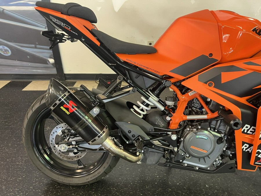 2023 KTM RC 390 Orange