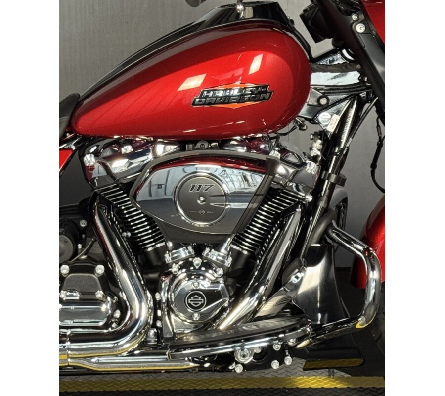 2025 Harley-Davidson Street Glide® FLHX BRILLIANT RED