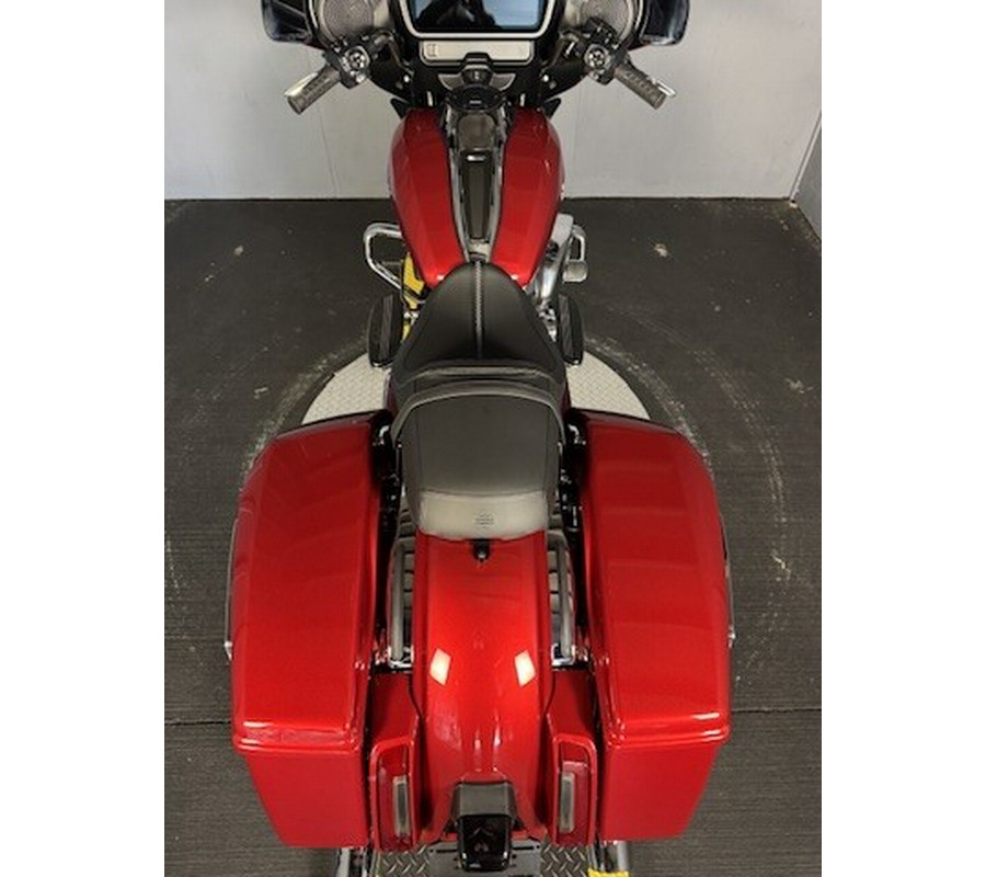 2025 Harley-Davidson Street Glide® FLHX BRILLIANT RED