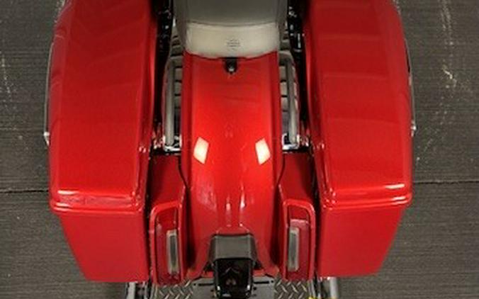 2025 Harley-Davidson Street Glide® FLHX BRILLIANT RED