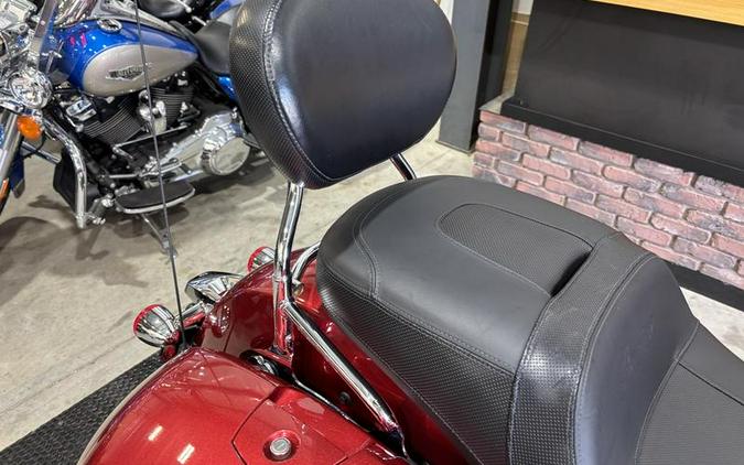 2020 Indian Motorcycle® Challenger Limited Ruby Metallic