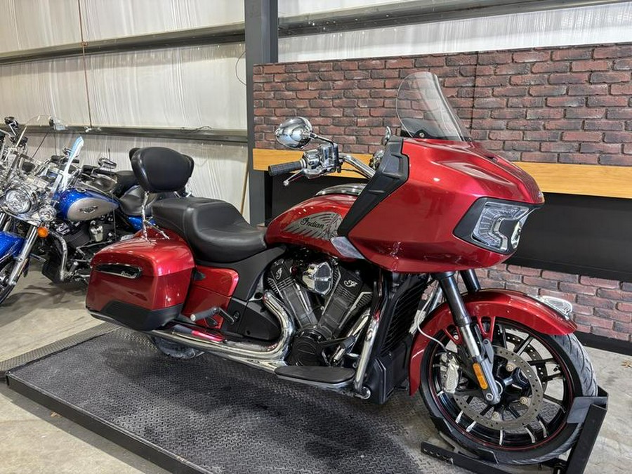 2020 Indian Motorcycle® Challenger Limited Ruby Metallic