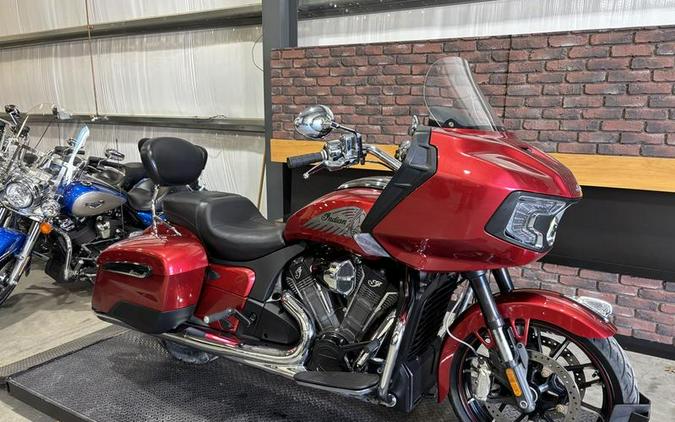 2020 Indian Motorcycle® Challenger Limited Ruby Metallic