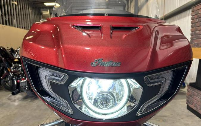 2020 Indian Motorcycle® Challenger Limited Ruby Metallic