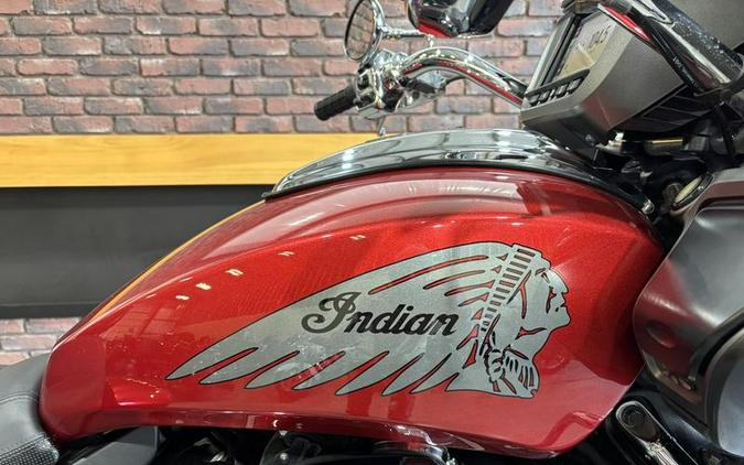 2020 Indian Motorcycle® Challenger Limited Ruby Metallic