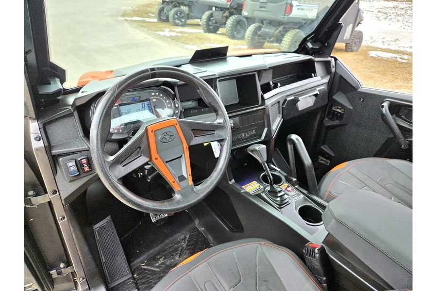 2017 Polaris Polaris GENERAL™ 1000 EPS Deluxe Titanium Matte - FULL CAB