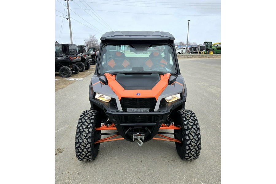 2017 Polaris Polaris GENERAL™ 1000 EPS Deluxe Titanium Matte - FULL CAB