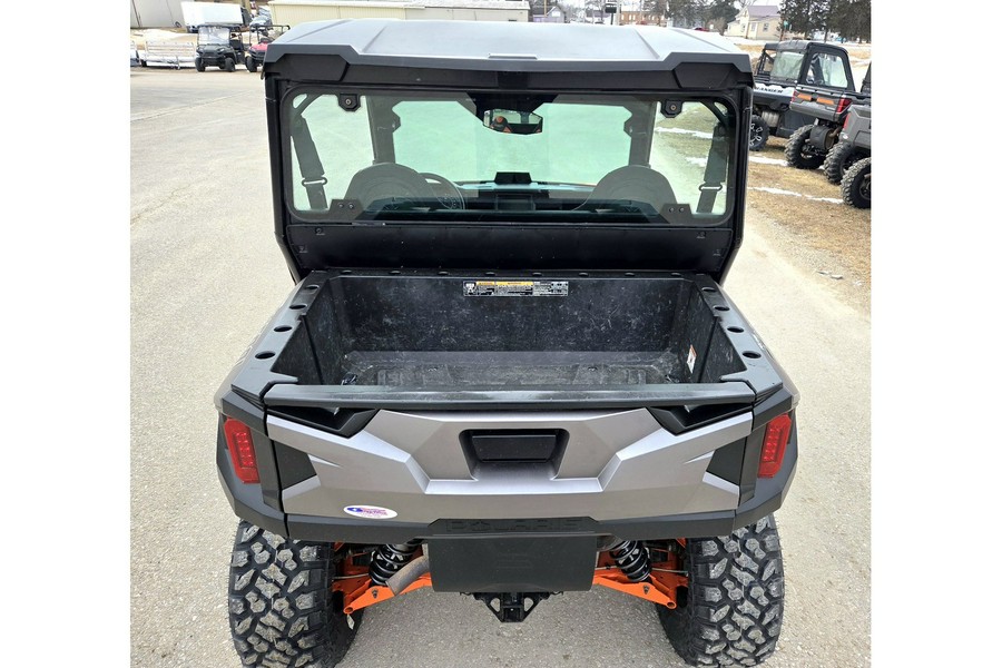 2017 Polaris Polaris GENERAL™ 1000 EPS Deluxe Titanium Matte - FULL CAB