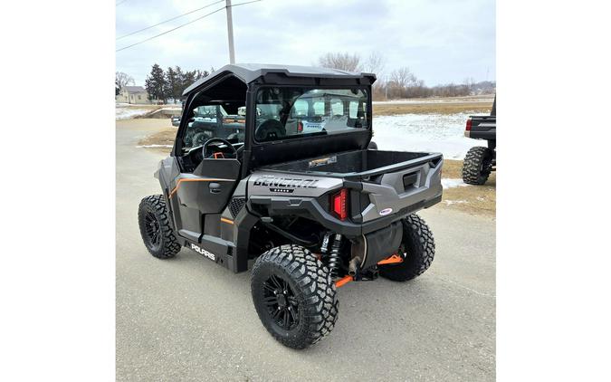2017 Polaris Polaris GENERAL™ 1000 EPS Deluxe Titanium Matte - FULL CAB