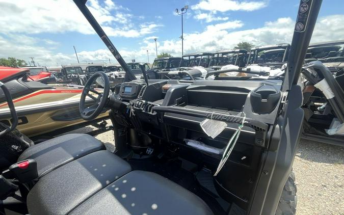 2026 Can-Am Defender MAX DPS HD7