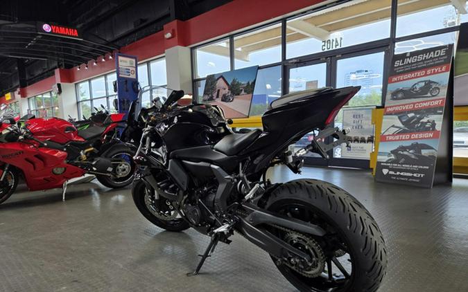 2022 Yamaha YZF R7