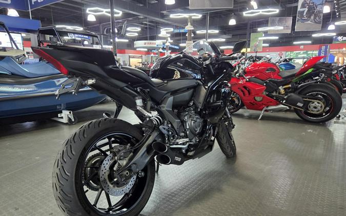 2022 Yamaha YZF R7
