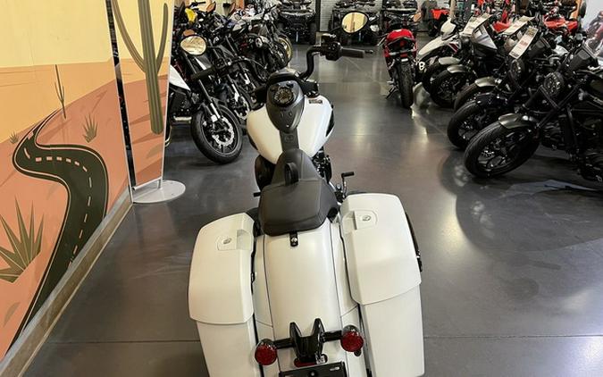 2026 Indian Springfield Dark Horse Ghost White Metallic Smoke