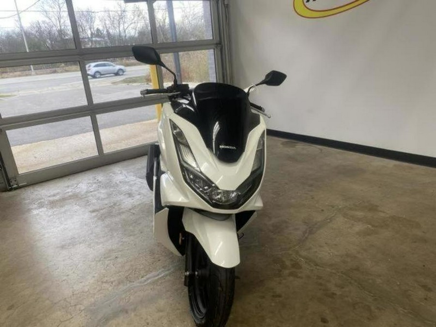 2022 Honda® PCX ABS