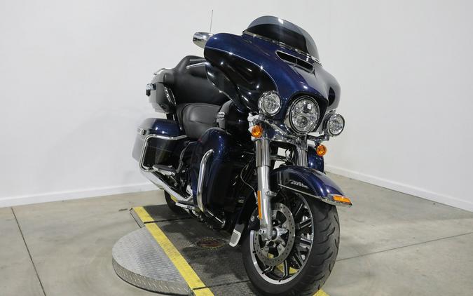 2014 Harley-Davidson® ELECTRA GLIDE ULTRA