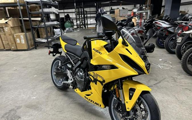 2024 Suzuki GSX-8R