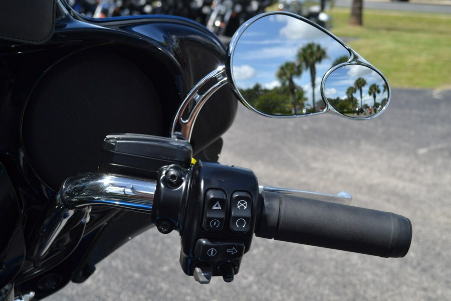 2018 Harley-Davidson® 115th Anniversary Ultra Limited - FLHTK