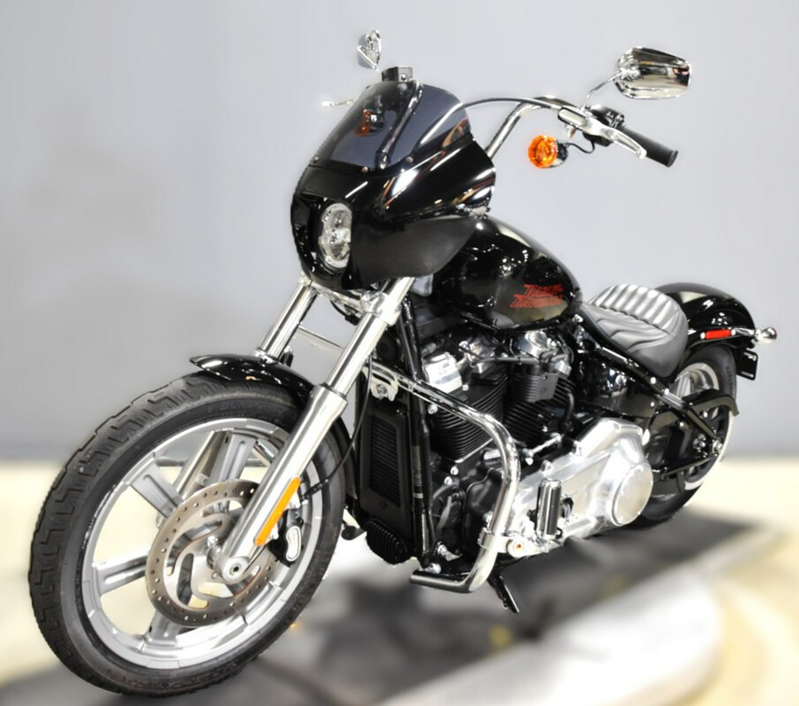 2023 Harley-Davidson Softail Standard